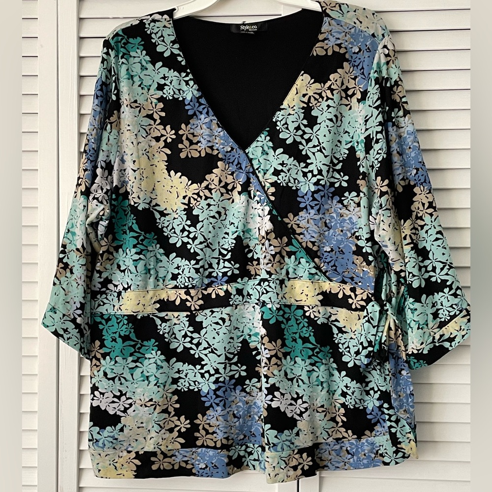 New Style & Co 2X Floral V-Neck Wrap Tie 3/4 Sleeve Lined Fit & Flare Blouse